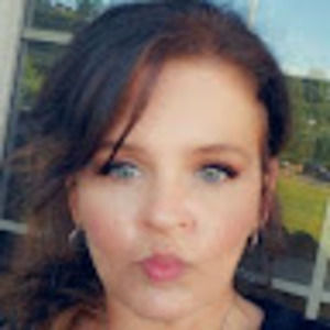 Meet your Posher, Tonya